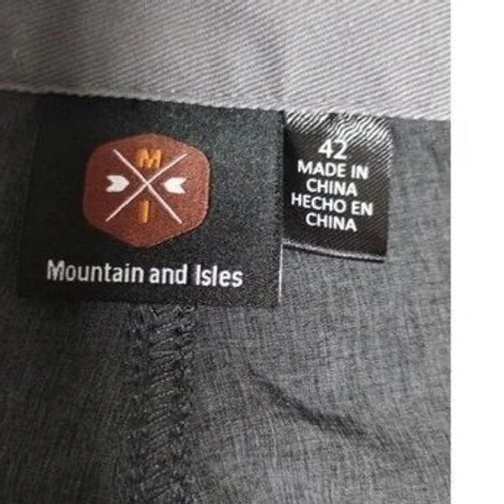 Mountain and‎ Isles Men's Gray Outdoor Hiking Cargo Shorts Size 42 Zip